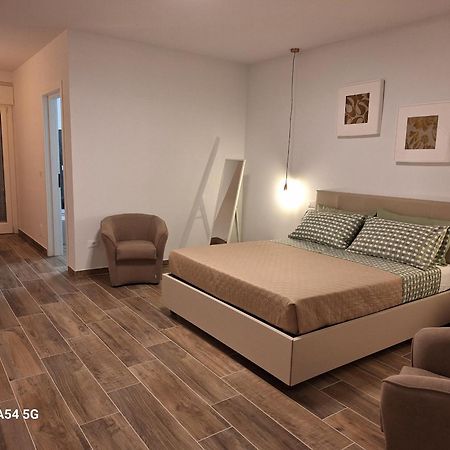 Lgo Apartments Portocannone ภายนอก รูปภาพ